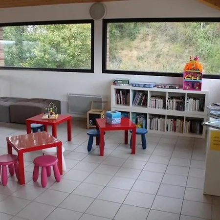 Maison Familiale Avec Terrasse, 6 Personnes - Api-1-52-1372 캠프장 *